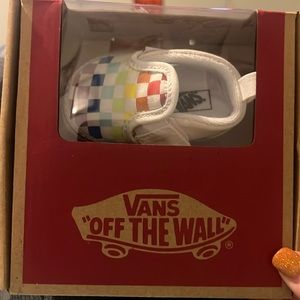 Vans rainbow checker size 1.0 (0-6 weeks)